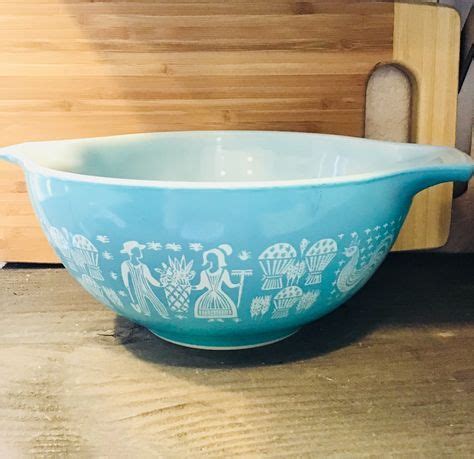 Pyrex Amish blue and white mixing bowl with handle, mid century butterprint turquoise blue, size ...