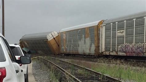 Union Pacific investigating railcar derailment at South Side...