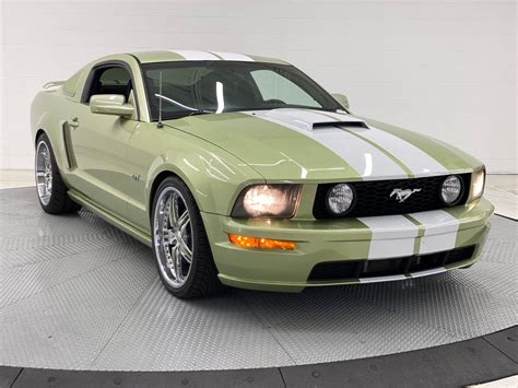 2005 Ford Mustang GT Premium | Crown Classics | Buy & Sell Classic Cars ...