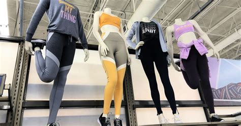 Old Navy Activewear Bottoms for the Family from $10-$12 (Regularly $40)