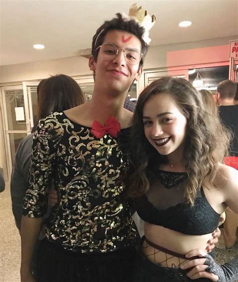 Xolo Mariduena and Mary Mouser : r/cobrakai