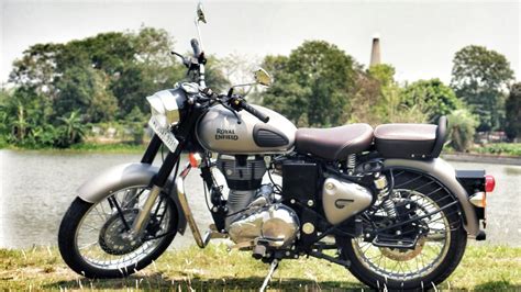 Classic 350 Gun Metal Grey | Royal Enfield | Rear Disc Variant | Subho ...