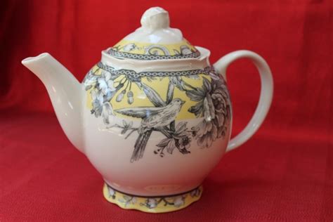 222 FIFTH "ADELAIDE YELLOW" FLORAL COFFEE/TEAPOT | Tea pots, 222 fifth dinnerware, Yellow floral
