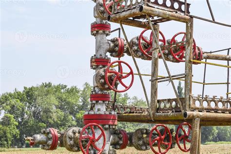 Well for oil and gas production. Oil well wellhead equipment. Oil ...