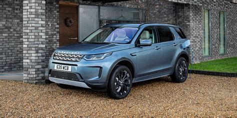 Land Rover Discovery Sport PHEV plug-in hybrid revealed | carwow