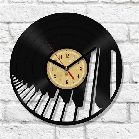 Vinyl Clock - Piano | Clock, Vinyl record art, Vinyl record clock