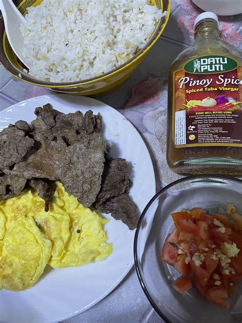 [homemade] filipino breakfast Tapsilog with Spiced sugar cane vinegar. : r/food