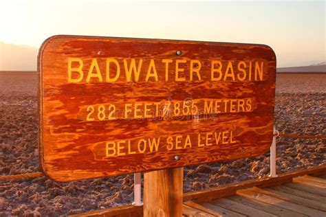 Badwater Basin Elevation Sign Stock Image - Image of national, feet: 25795393