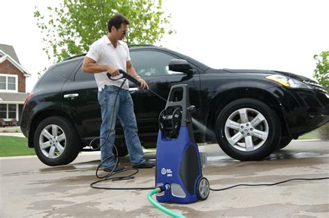 Best Pressure Washer Reviews and Buying Guide for 2020