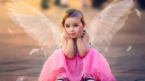 Beautiful Little Girl With Wings HD Cute Wallpapers | HD Wallpapers ...