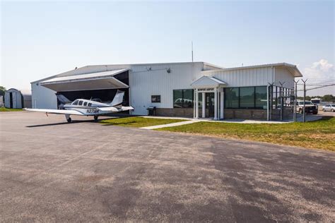 Newport State Airport (UUU) | Middletown, RI 02842