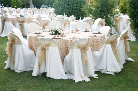 Make your wedding more memorable with these Chair Covers, Table Fabrics ...