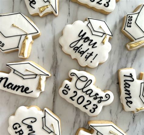 2023 GRADUATiON SET - ONE HAUTE COOKiE