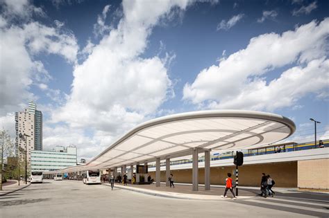 Bus Station Tilburg / architectenbureau cepezed | ArchDaily