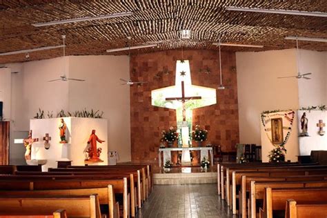 Iglesia de Cristo Rey | Margaritas 15, Centro, 77500 Cancún,… | Flickr