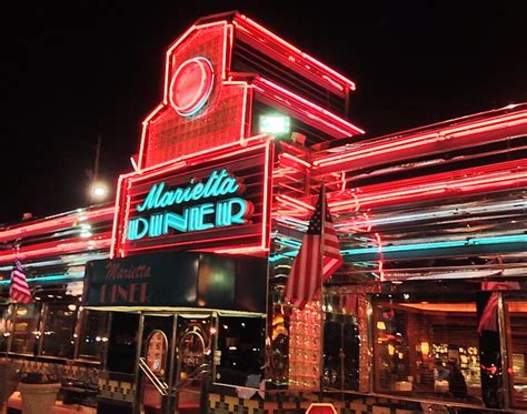 Marietta Diner at Night | Stephen's Latest Blog