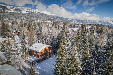 10 of the best Ski Chalets in the Alps | Property 2016 - What's On? By ...