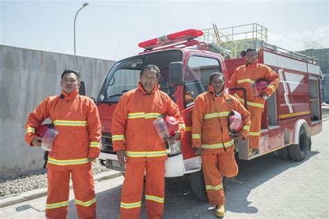 Tim Pemadam Kebakaran Kami Siap Siaga 24 jam/7hari - Berita - JIIPE, Kawasan Industri dan ...