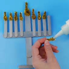 Wood Stick Menorah - Craft Project Ideas