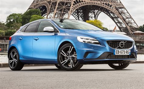 Volvo V40 R-Design (2016) Wallpapers and HD Images - Car Pixel