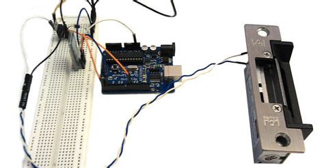 Easy Bluetooth Enabled Door Lock with Arduino + Android | UrukTech