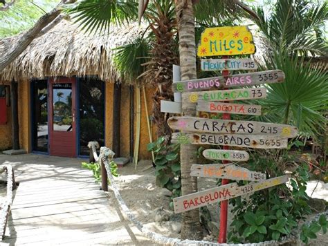 14 aruba restaurants that'll rock your taste buds