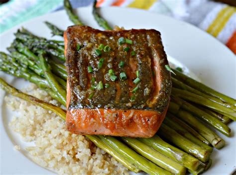 The Best Crispy Skin, Pan-Fried Alaska King Salmon with Lemon Butter Garlic Sauce