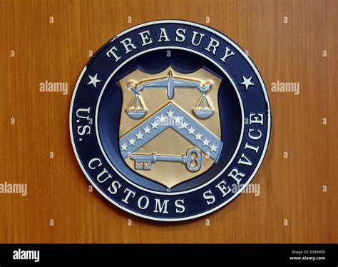 Treasury department emblem hi-res stock photography and images - Alamy