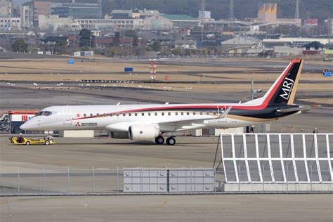 First Japan-built Mitsubishi Regional Jet is finally taking flight