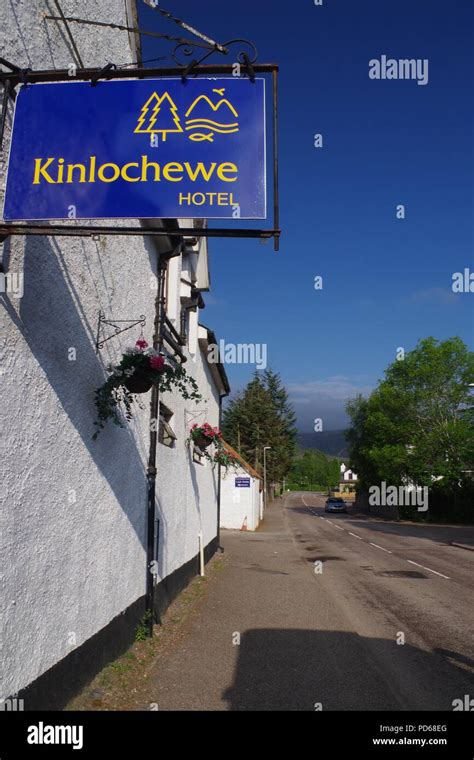 Kinlochewe Hotel on a Fine Summers Day. Wester Ross, Scotland, UK Stock Photo - Alamy