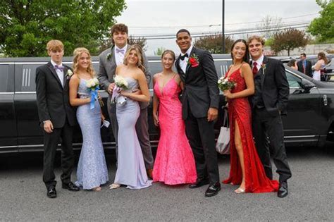 Bethlehem Catholic High School prom 2022 (PHOTOS) - lehighvalleylive.com