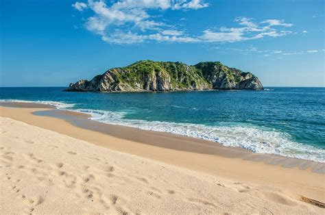 13 Top Beaches in Huatulco | PlanetWare