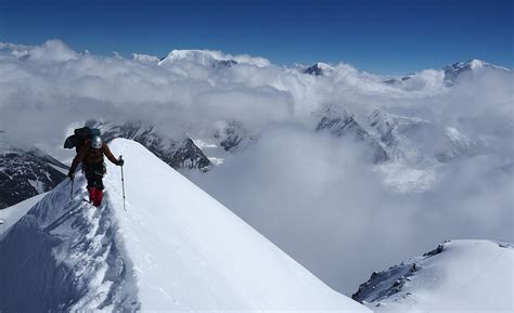 Ascent to Khan-Tengri from the Northern Inylchek glacier | Тянь-Шань Трэвел