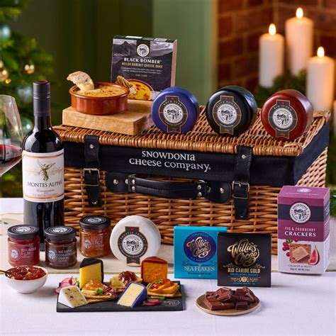 Snowdonia Cheese: Multi Award-Winning Cheese Range