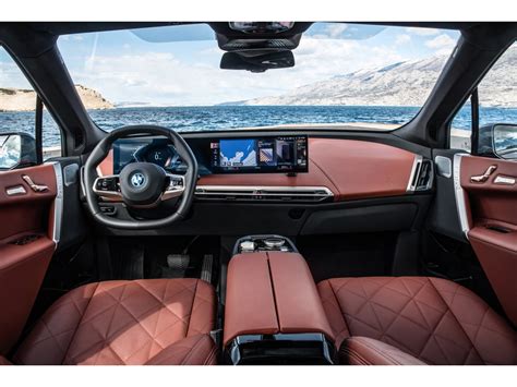 2025 BMW iX: 142 Interior Photos | U.S. News