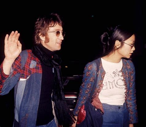 35 Vintage Photos of May Pang and John Lennon During Their Dating Days ...