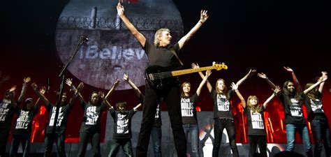 Roger Waters The Wall Movie Review