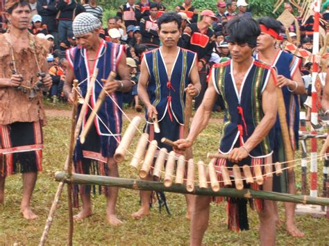 Tìm Hiểu Một Số Giai Điệu Đặc Trưng Của Dân Ca Tây Nguyên – Hội Việt Tộc