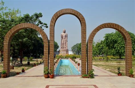 Buddha Statue, Sarnath, Varanasi, Uttar Pradesh, India | Flickr