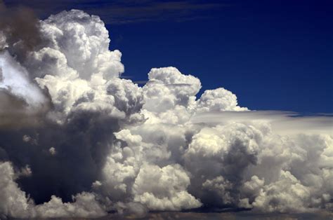 Some Cumulonimbus Clouds from Sunset Peak : Photos, Diagrams & Topos | Clouds, Cumulonimbus ...