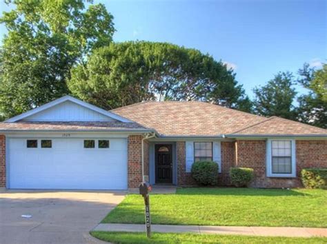 Houses For Rent in Saginaw TX - 15 Homes | Zillow