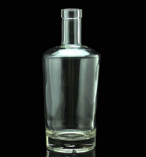 750ml Heavy Base Glass Liquor Bottle