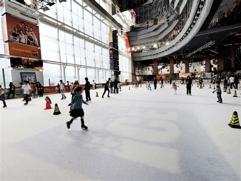 The best ice skating rinks in Hong Kong