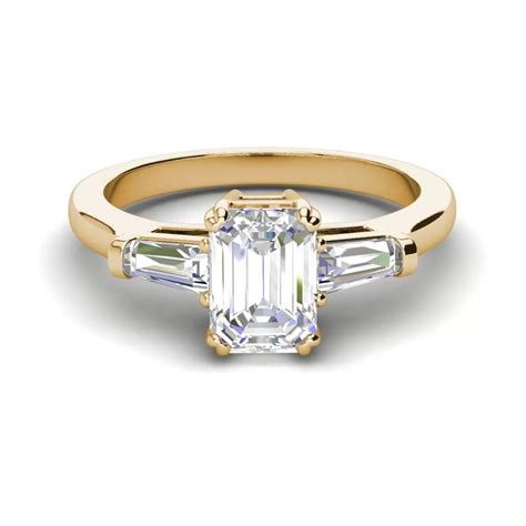 Baguette Accents 1.5 Ct VS2 F Emerald Cut Diamond Engagement Ring