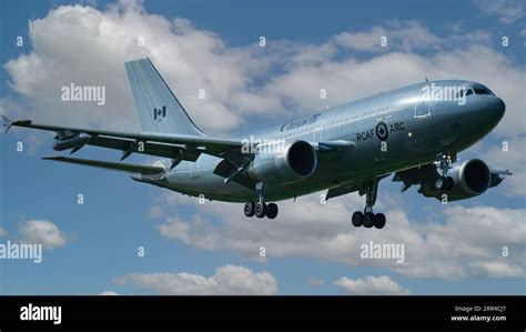 Airbus CC-150 Polaris Stock Photo - Alamy