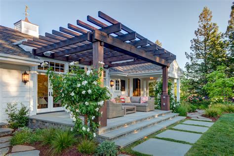 17 Dazzling Farmhouse Patio Designs You Need On Your Deck