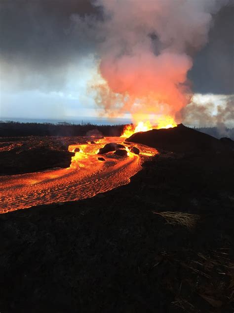 Kilauea volcano lava river flows to sea | Earth | EarthSky