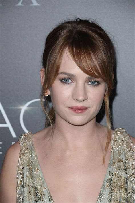 Britt Robertson - 'The Space Between Us' Premiere in Los Angeles 1/17 ...