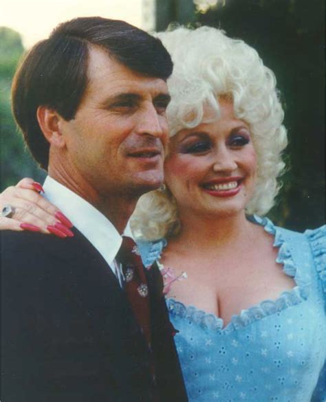 Dolly Parton and Carl Dean: A Timeline of Their 57-Year Relationship