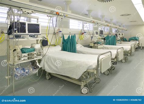 Hospital Intensive Care Unit with Beds Equipment. Health Center Stock Photo - Image of area ...